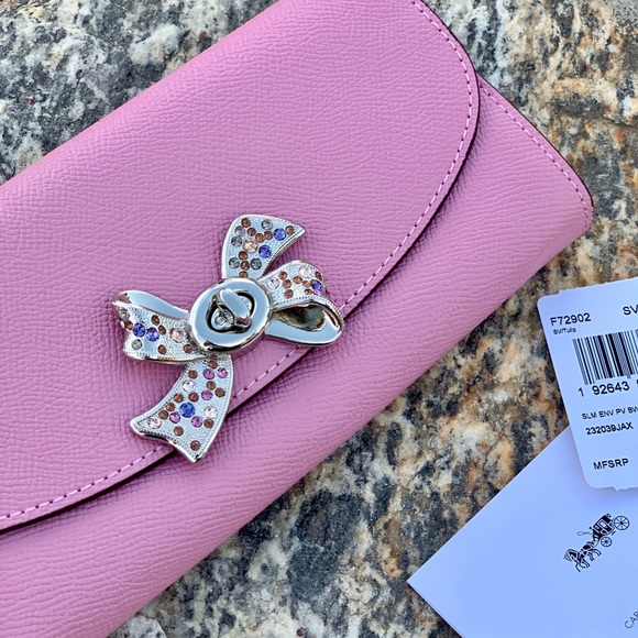 Coach Slim Envelope Leather Wallet w bow turnlock - Picture 7 of 8